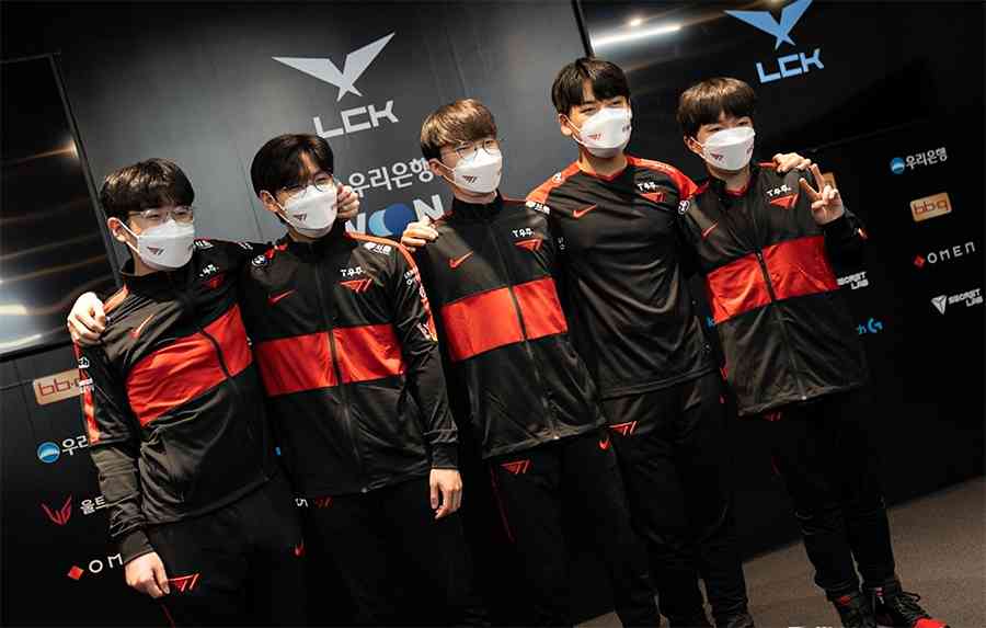 Bộ khung nòng cốt của T1 gồm Faker, Oner và Keria